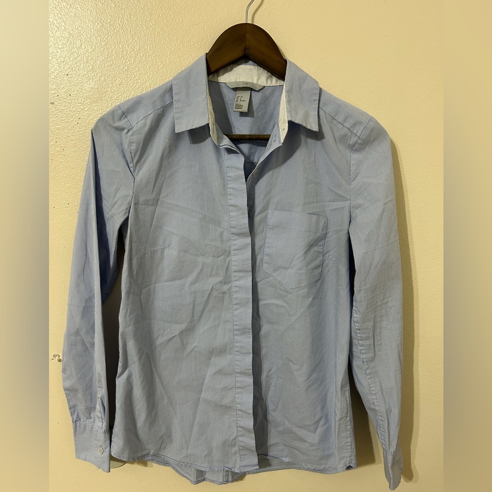 H&M Blue Casual Button Down Shirt